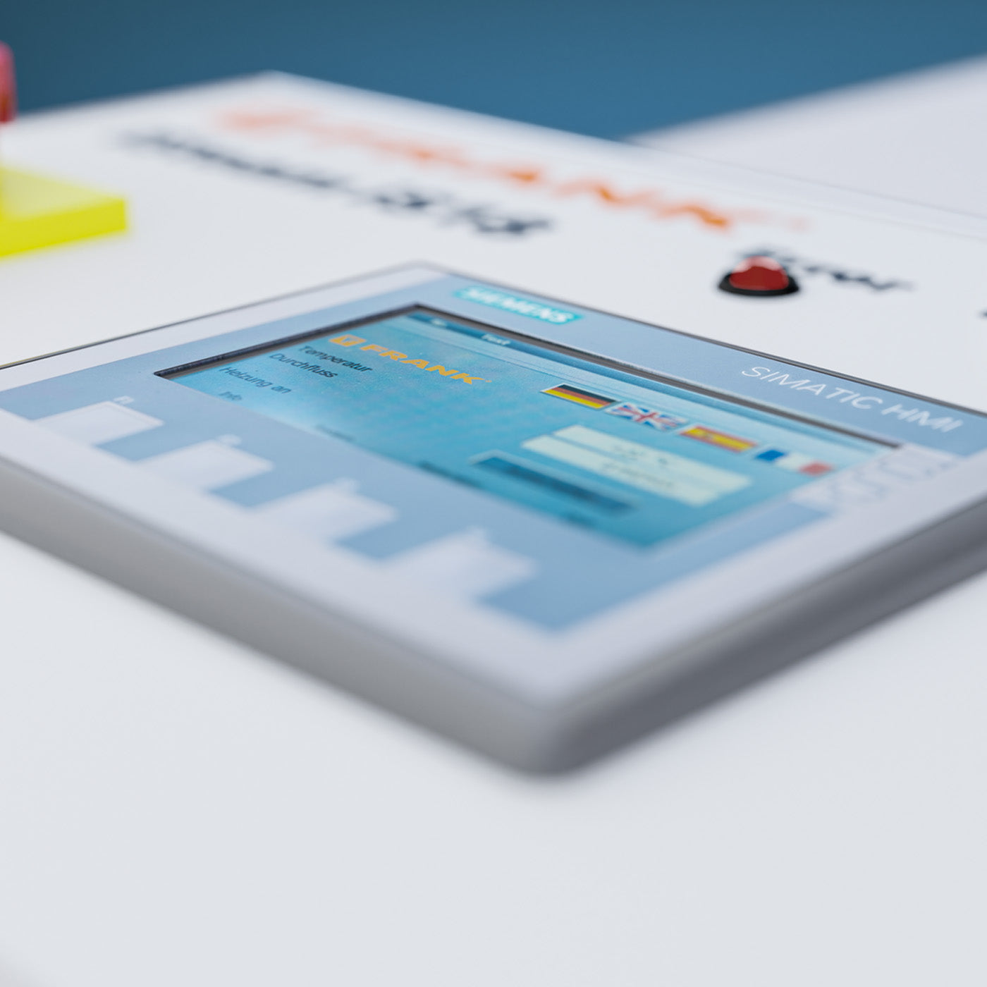 Digitales Steuerungsdisplay von mobilen FRANK iSteam Trockendampfreinigern